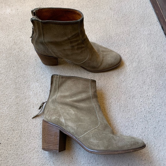 Madewell Ames tan suede ankle boots, size 7.5 - Picture 11 of 14
